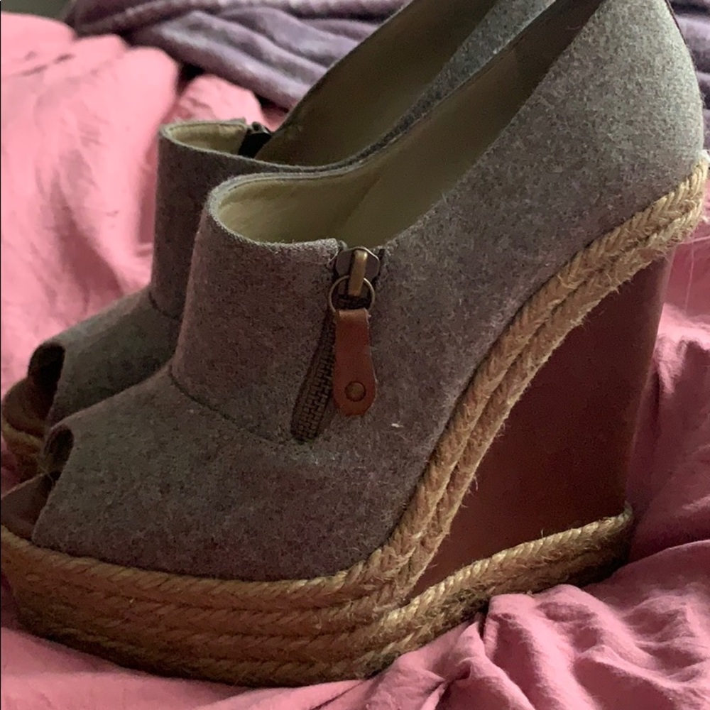 Christian Louboutin Espadrilles 💯 Authentic